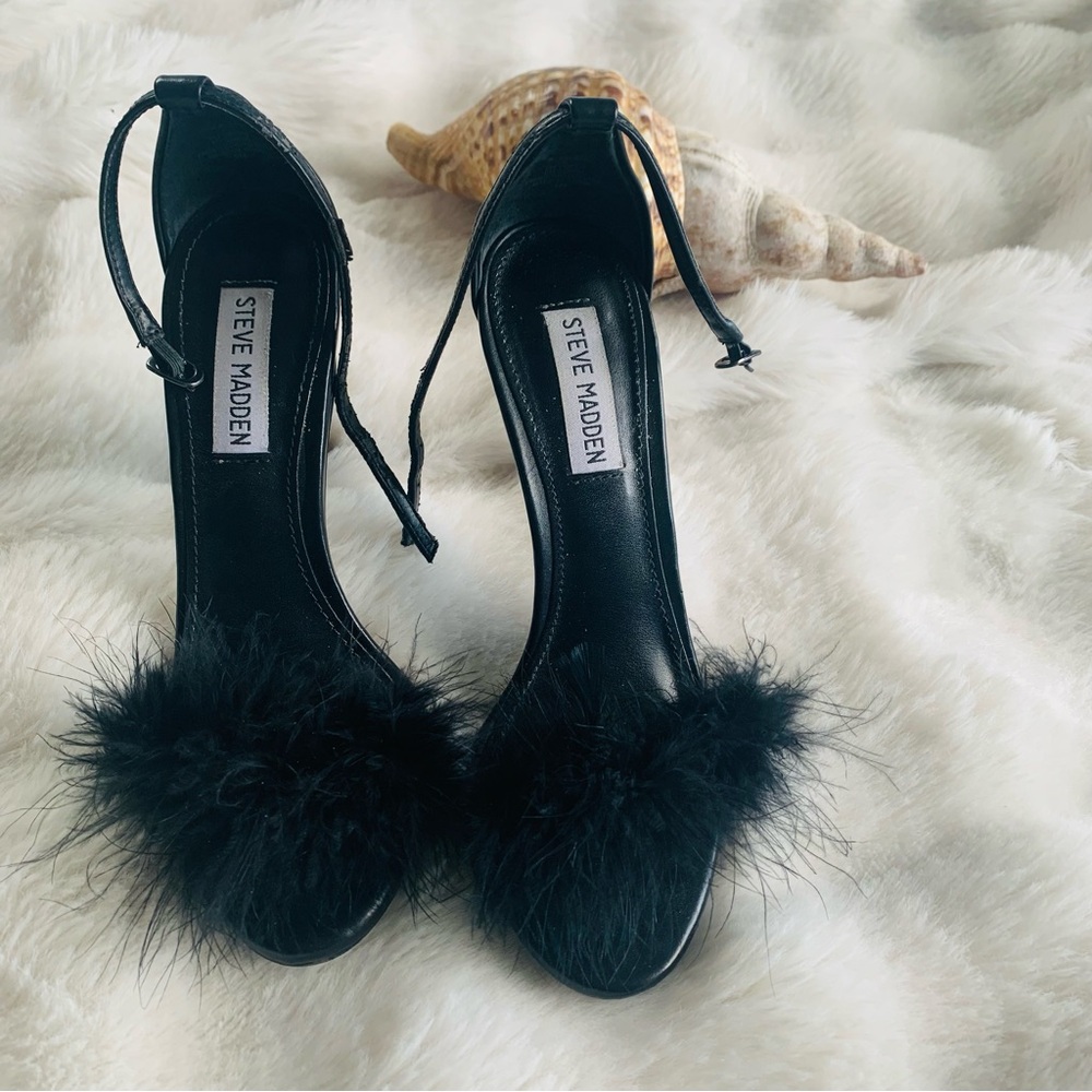 Steve Madden Black Feathered Women's Heels